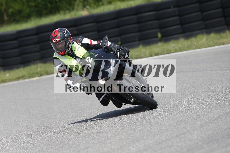 /27 12.06.2025 Ducati Schweiz Trackday Warmup  ADR/gelb-jeaune/42
